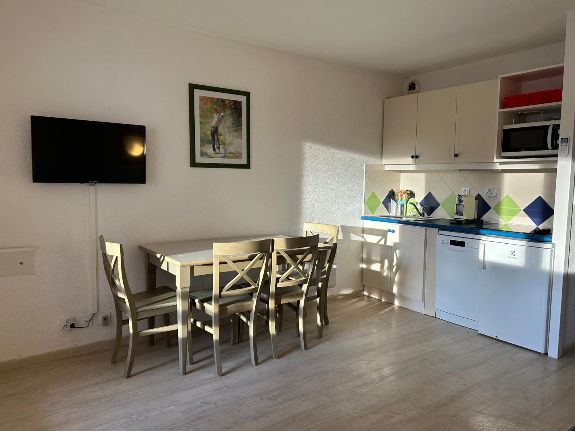 Domaine Valescure Appartement 1 Ou 2 Pieces Vue Jardin Ou Piscine Saint-Raphaël Zewnętrze zdjęcie