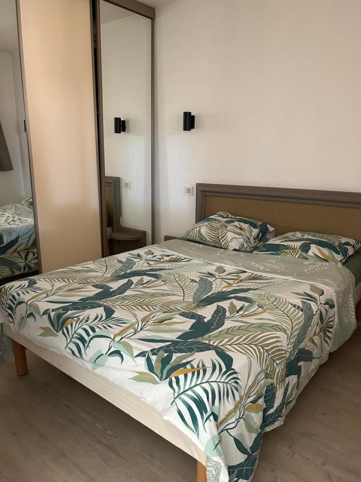 Domaine Valescure Appartement 1 Ou 2 Pieces Vue Jardin Ou Piscine Saint-Raphaël Zewnętrze zdjęcie